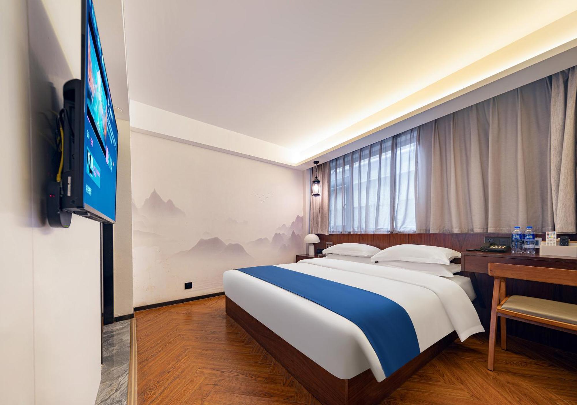 張家界武陵源北岸輕奢客棧 森林公園店 Otel Zhangjiajie Dış mekan fotoğraf