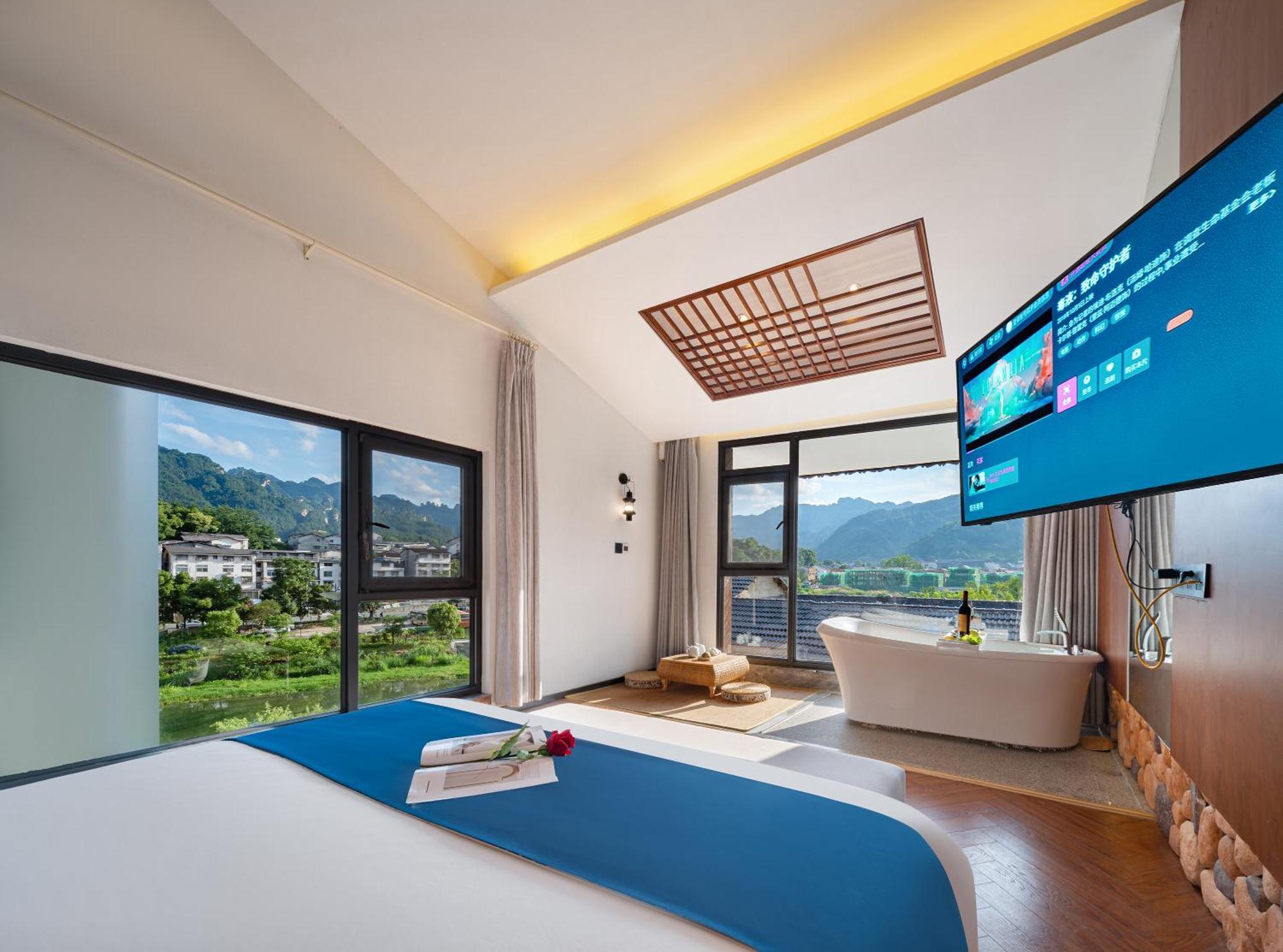 張家界武陵源北岸輕奢客棧 森林公園店 Otel Zhangjiajie Dış mekan fotoğraf